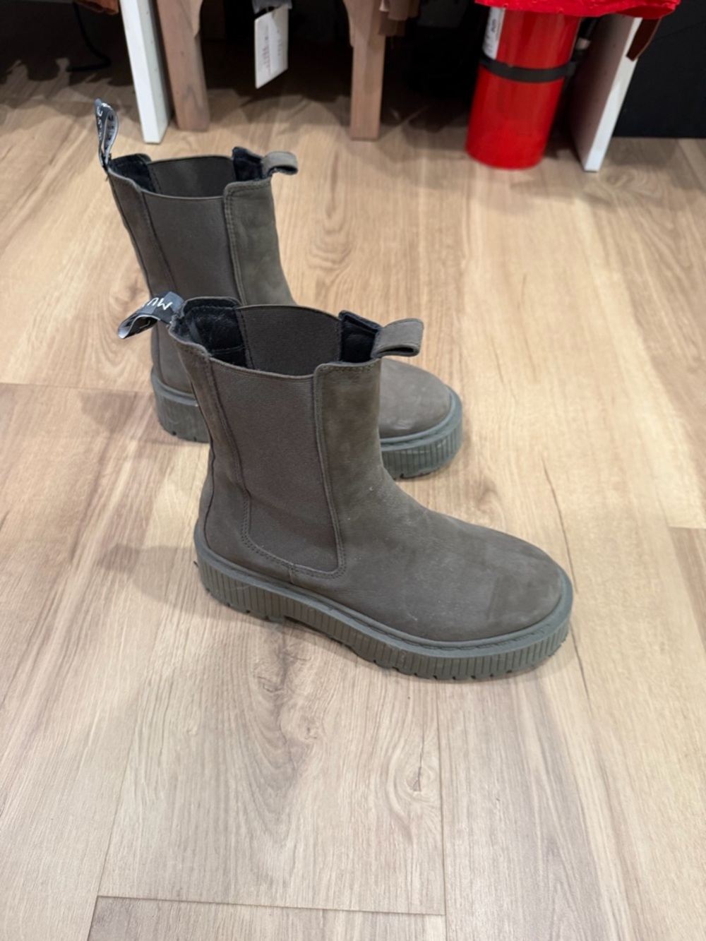 Musse & Cloud Olive Suede Platform Chelsea Boots